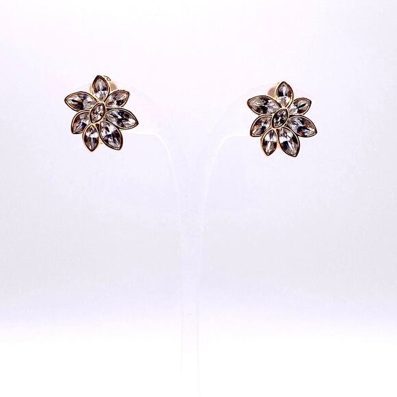 Swarovski Vintage Clip On Earrings Dazzling Crystals and Gold Tone - Picture 4 of 8